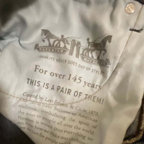 Levi's Men Jeans - Picture 5 of 6